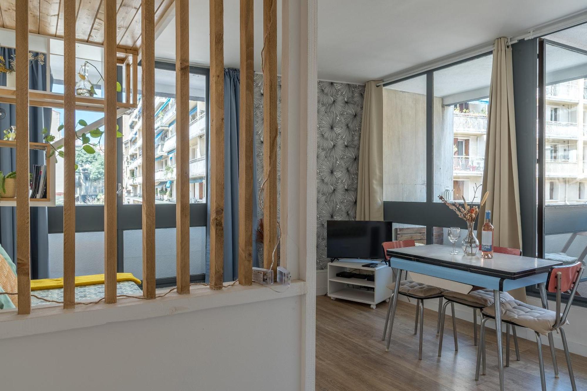 *Las Flores* Joli Studio Avec Balcon Marseille Exterior photo